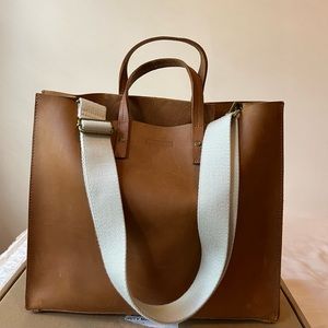 Parker Clay Merkato Shopper in Rust Brown